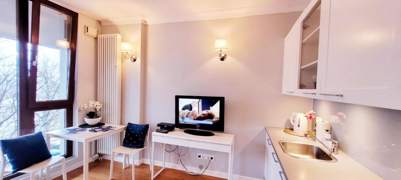 Homecomfort Atlantic Room วอร์ซอ ภายนอก รูปภาพ